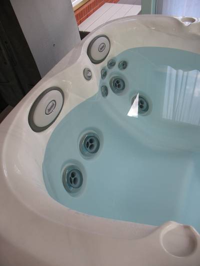 Review: Jacuzzi J-315 Hot Tub – Mike's Viewpoint